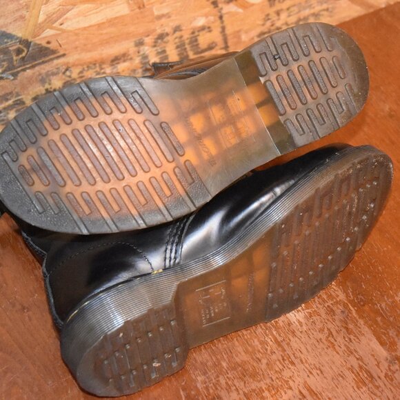 Dr Martens, 1460 - black lace-up boots. shoe women, sz 6 - Picture 7 of 7